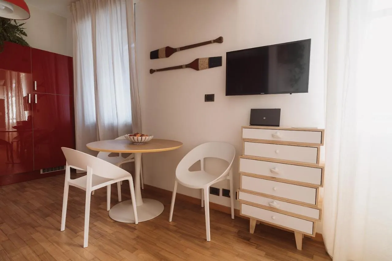 Appartement Tra I Tetti Di Campetto, Attico Con Terrazzo E Ascensore E Parcheggio Gratuito Gênes