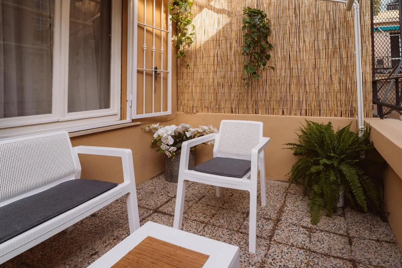 Appartement Tra I Tetti Di Campetto, Attico Con Terrazzo E Ascensore E Parcheggio Gratuito Gênes Italie