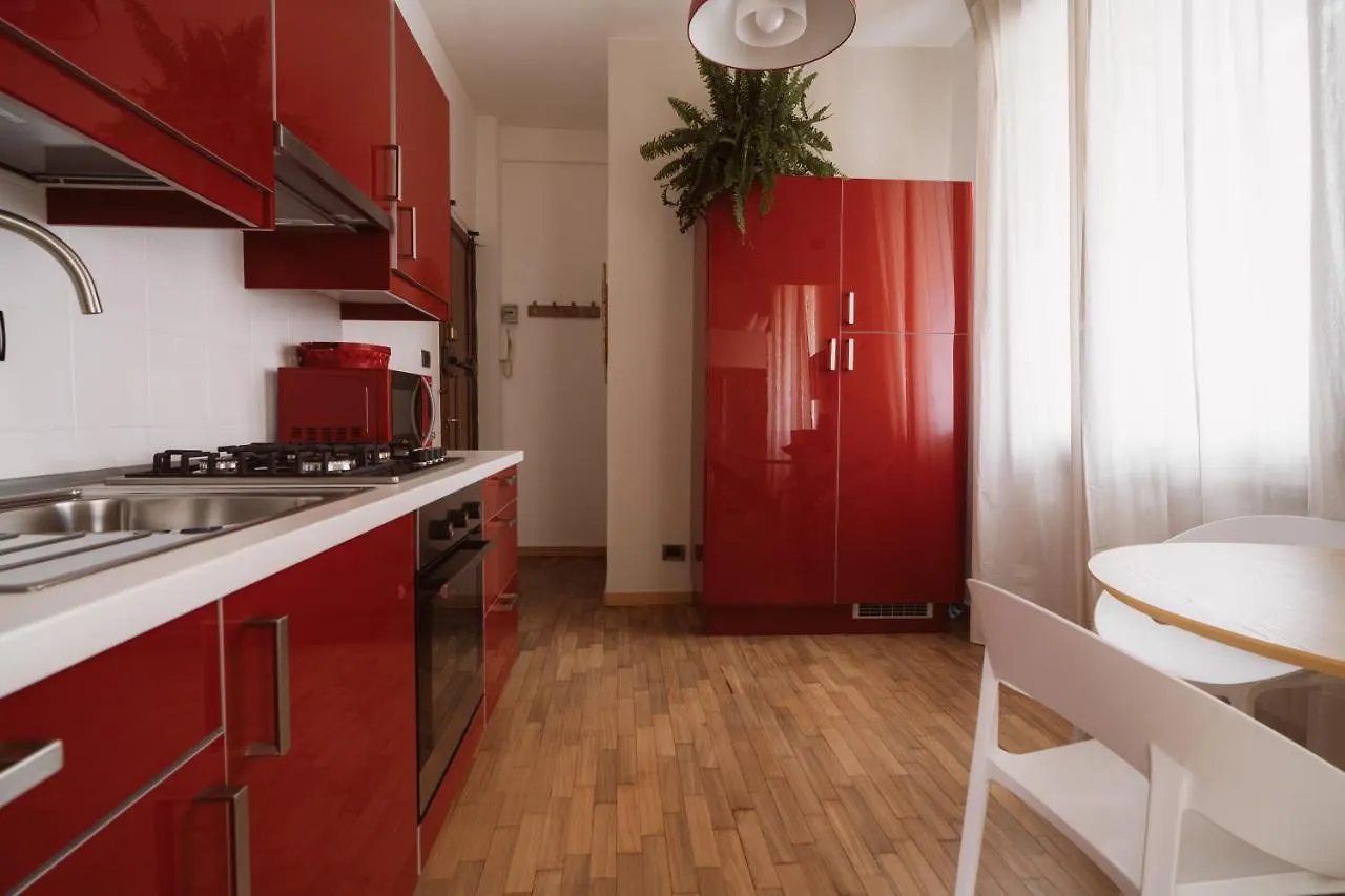Tra I Tetti Di Campetto, Attico Con Terrazzo E Ascensore E Parcheggio Gratuito Gênes 0*,  Italie