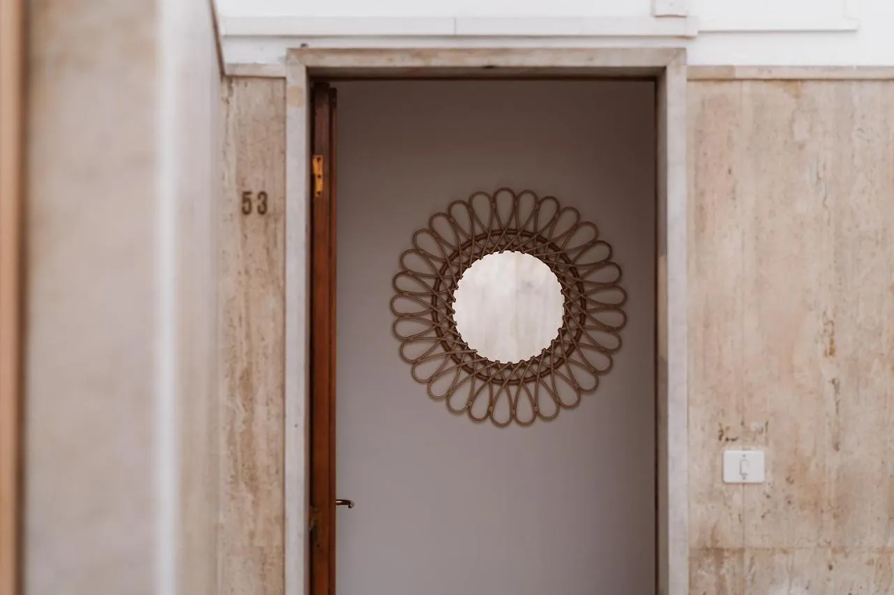Tra I Tetti Di Campetto, Attico Con Terrazzo E Ascensore E Parcheggio Gratuito ジェノヴァ